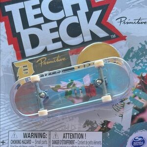 Tech Deck Fingerboard with Rose Design